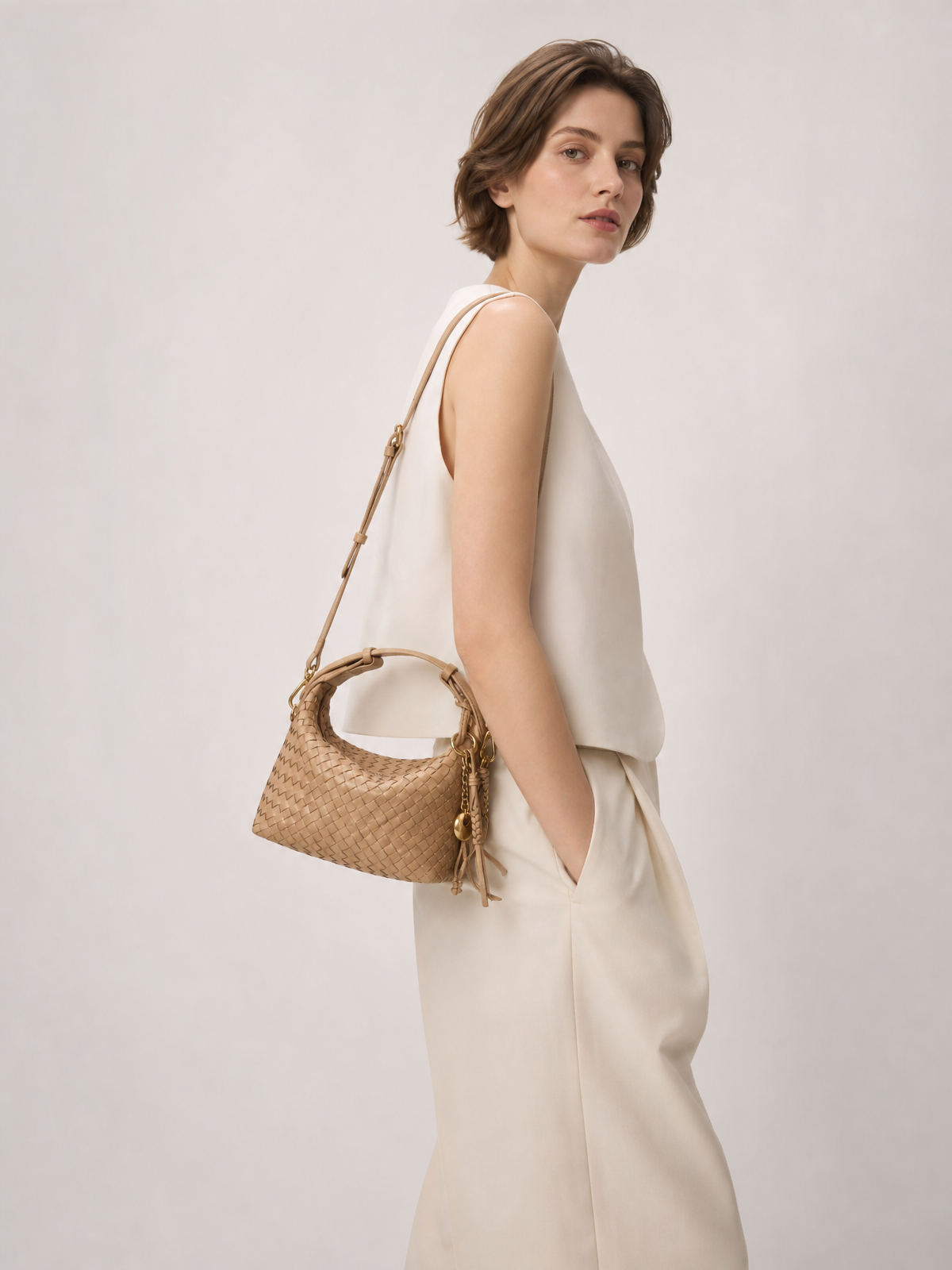 Camilla Half Moon Woven - Apricot