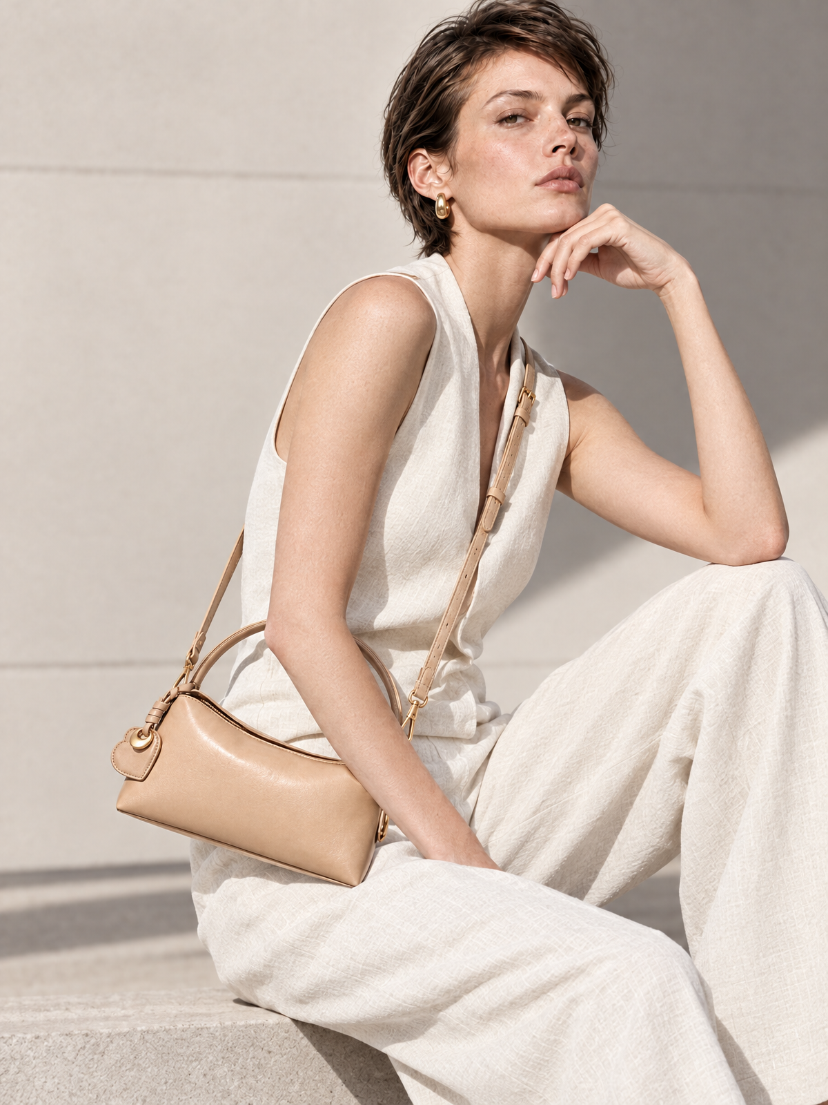 Camilla Top Handle - Apricot