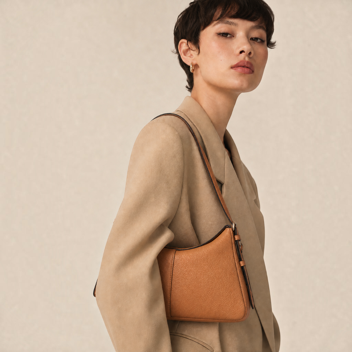 Madolyn Shoulder - Caramel