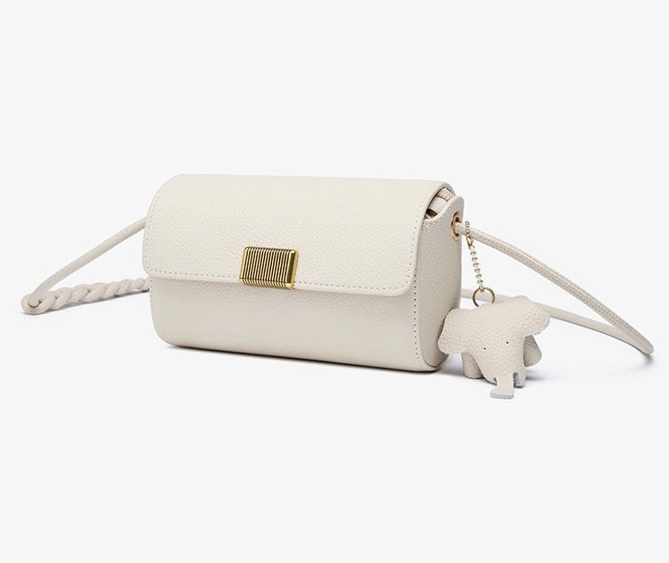 First Layer Cowhide Fion Shoulder Bag